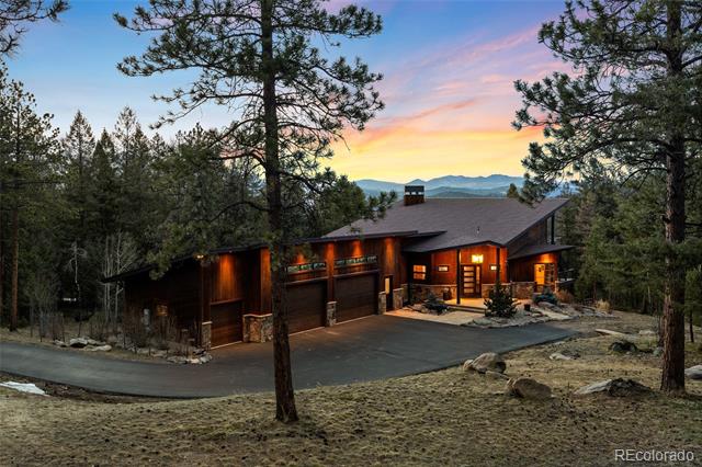 5976 Stone Creek Drive