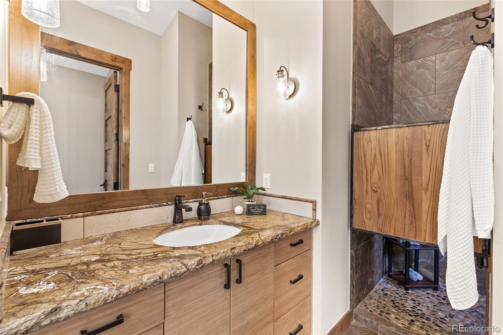 5976 Stone Creek Drive