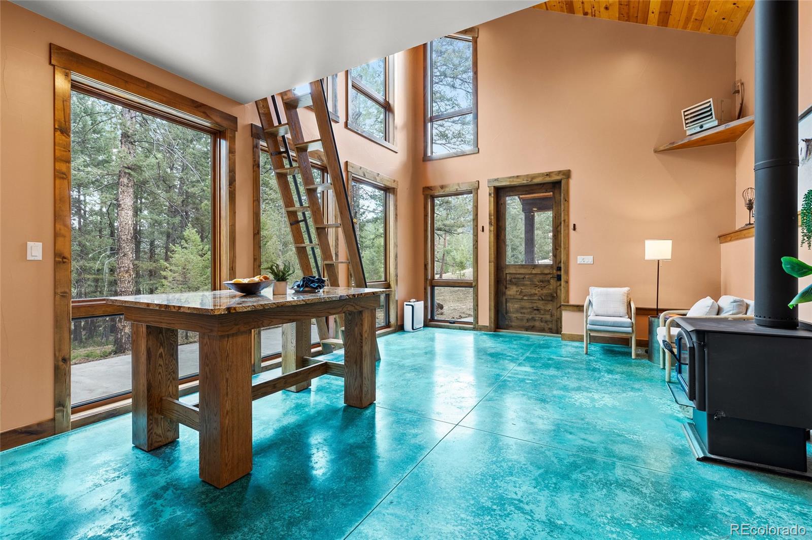 5976 Stone Creek Drive