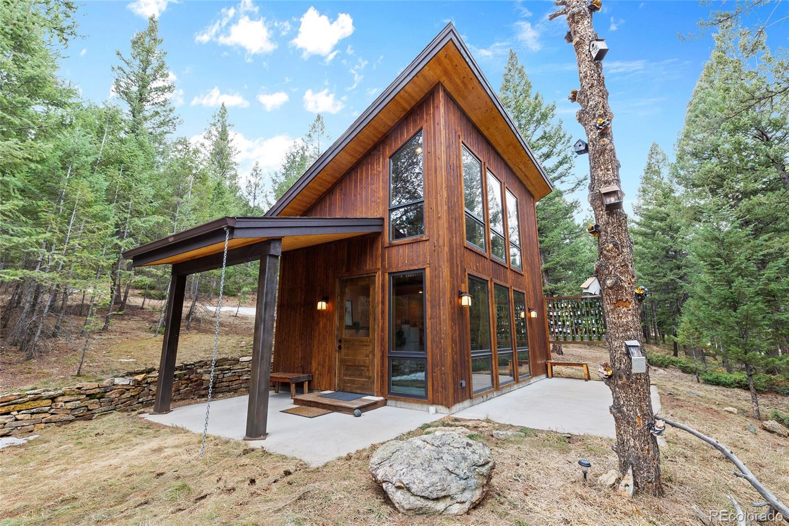 5976 Stone Creek Drive