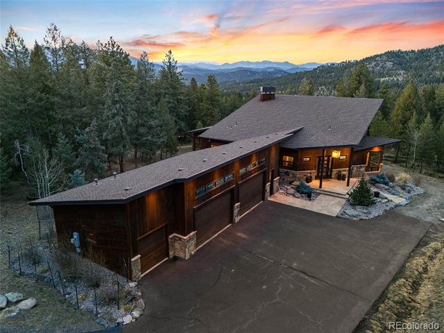 5976 Stone Creek Drive