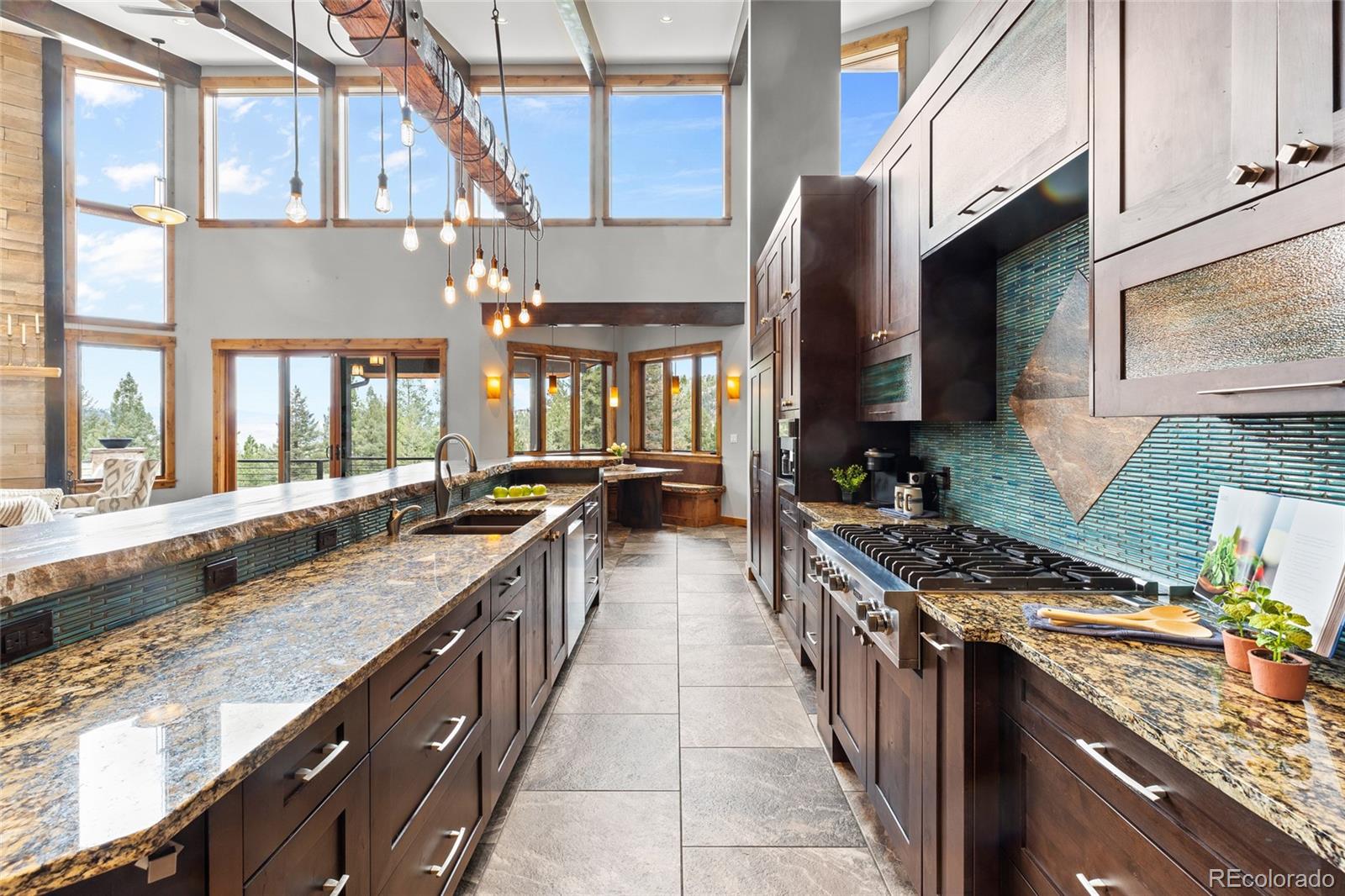 5976 Stone Creek Drive