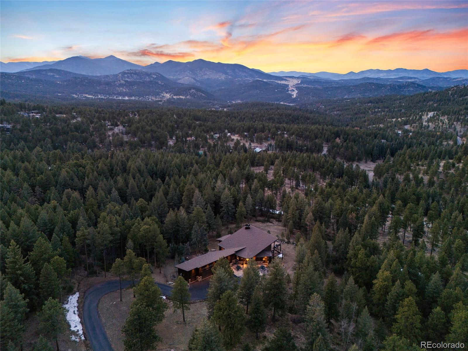 5976 Stone Creek Drive