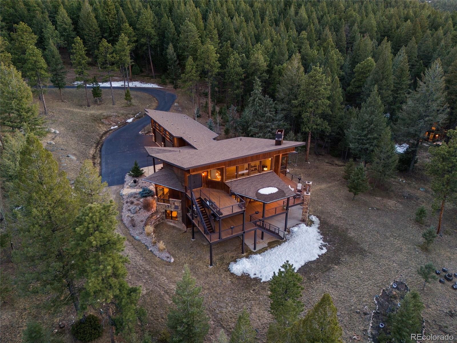 5976 Stone Creek Drive