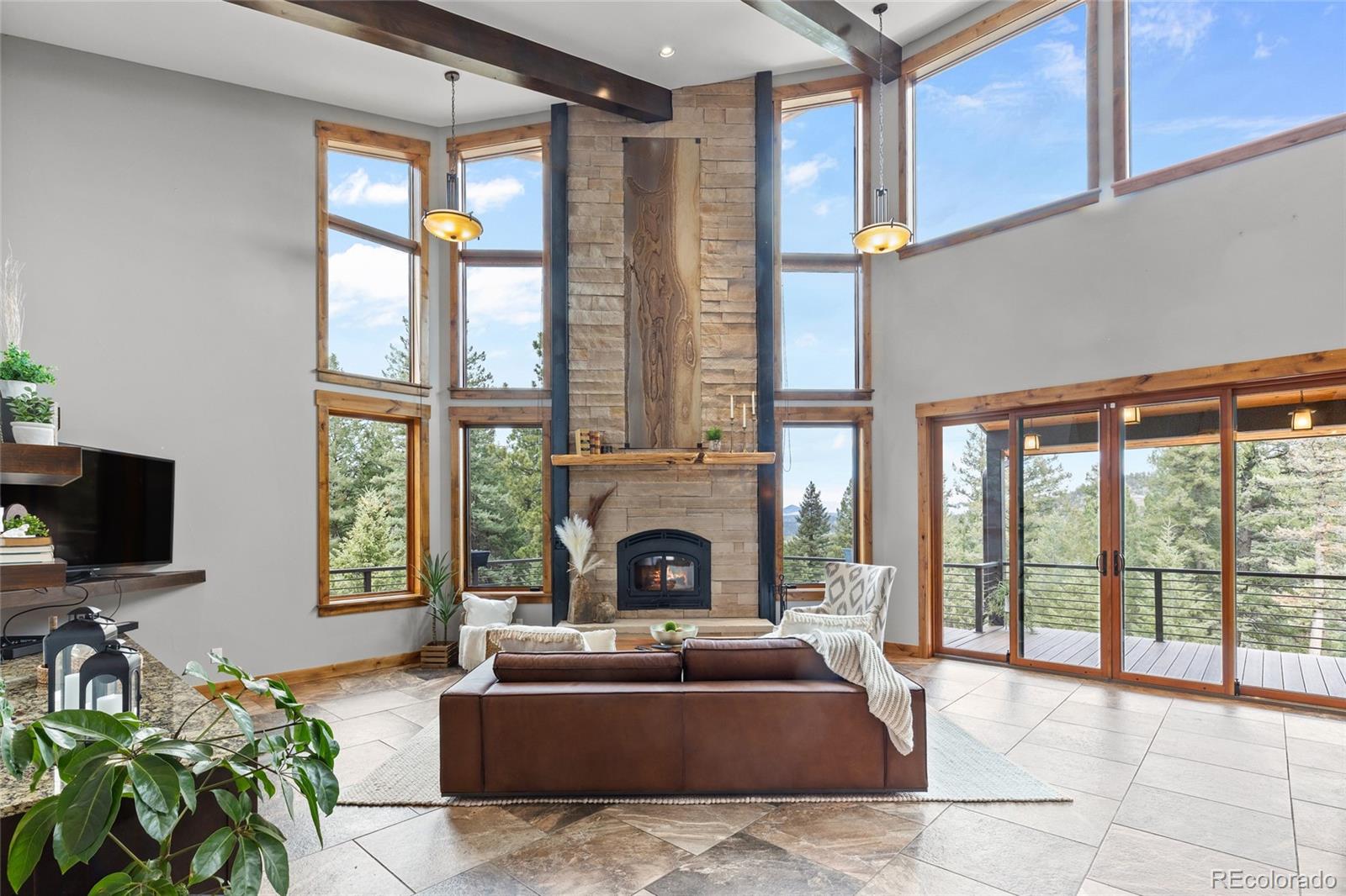 5976 Stone Creek Drive