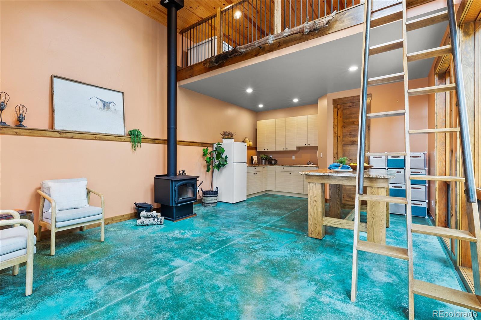 5976 Stone Creek Drive