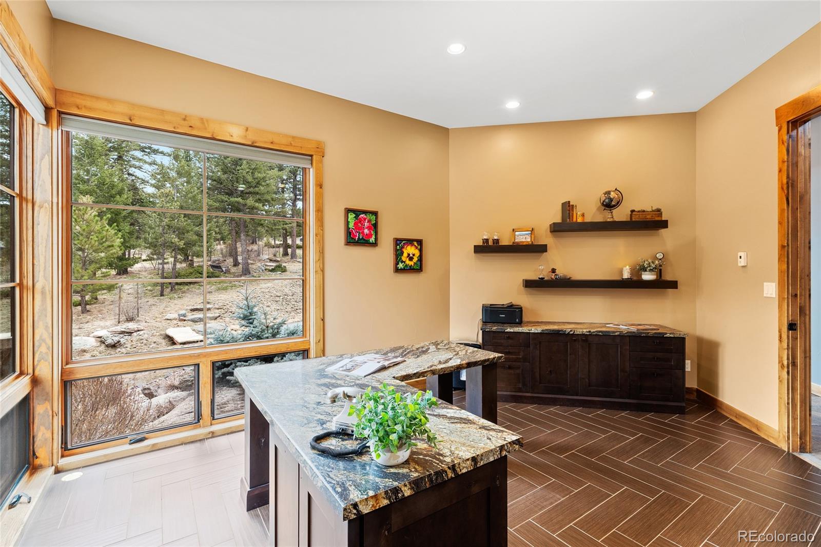 5976 Stone Creek Drive