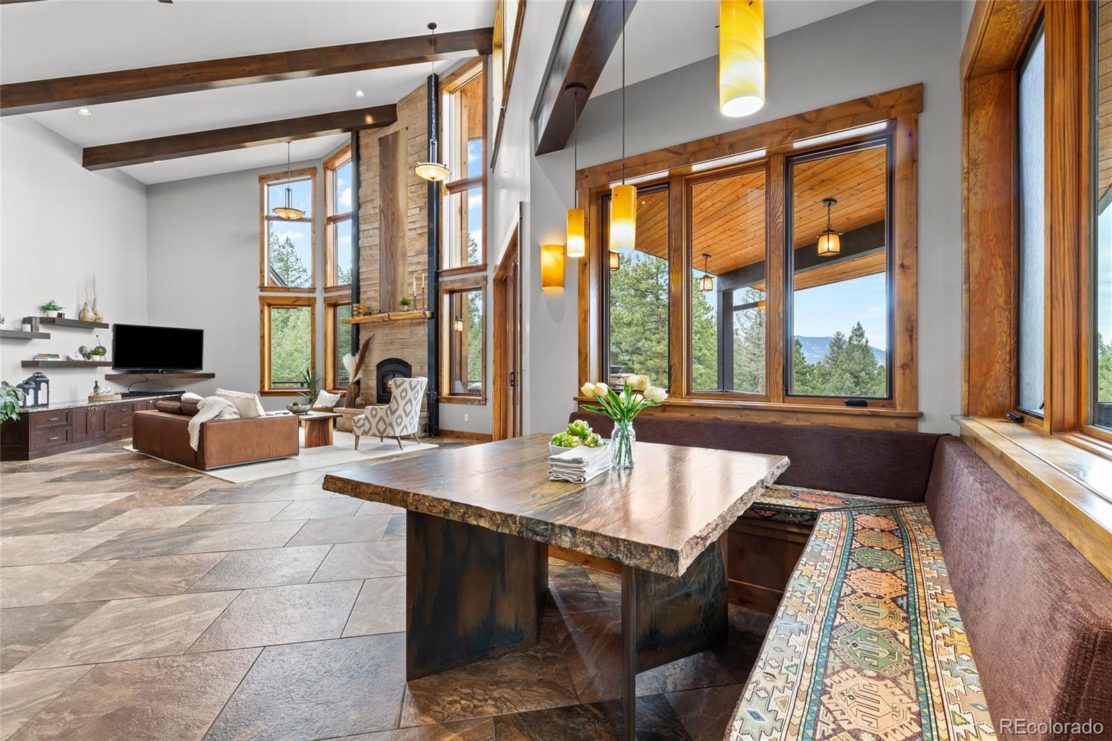 5976 Stone Creek Drive