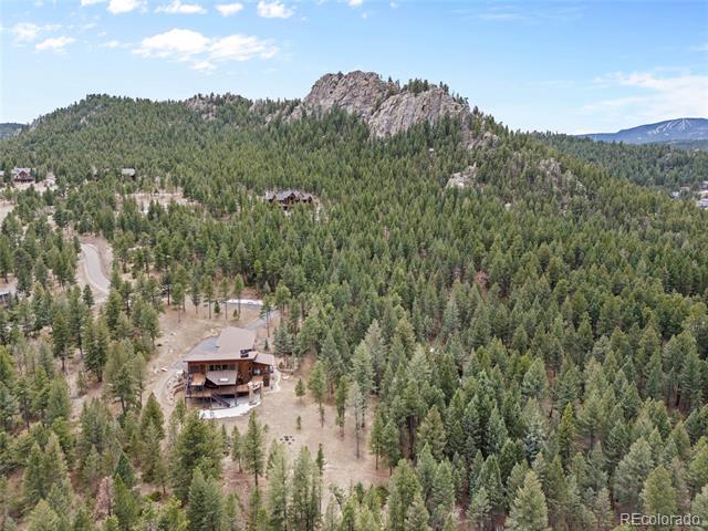 5976 Stone Creek Drive