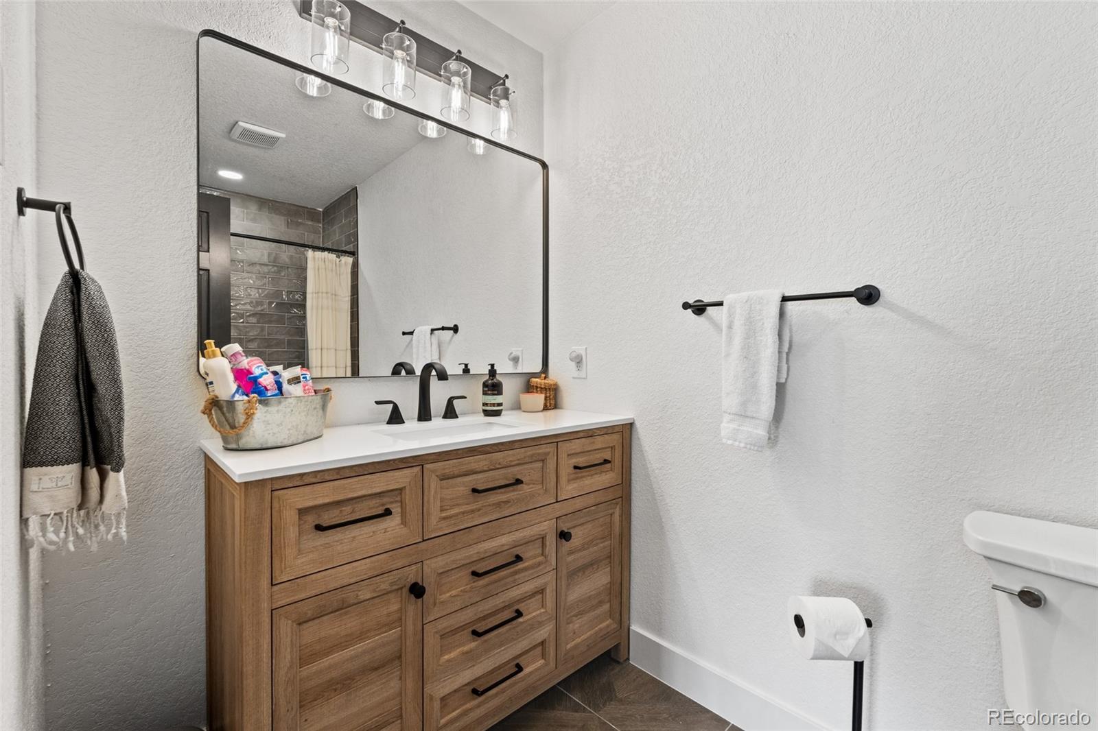 6640 Kilimanjaro Drive