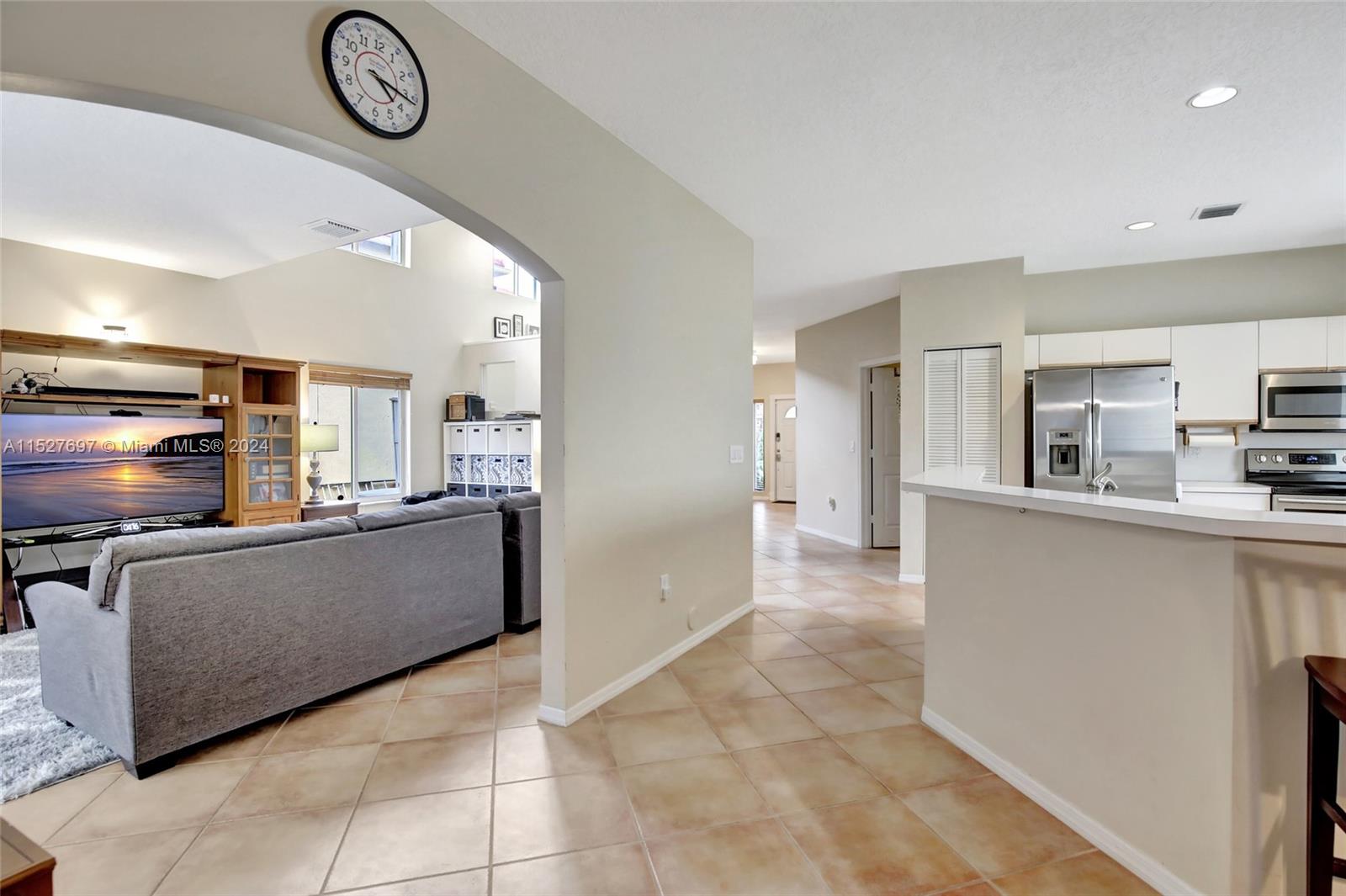 118 SW 206th Ave