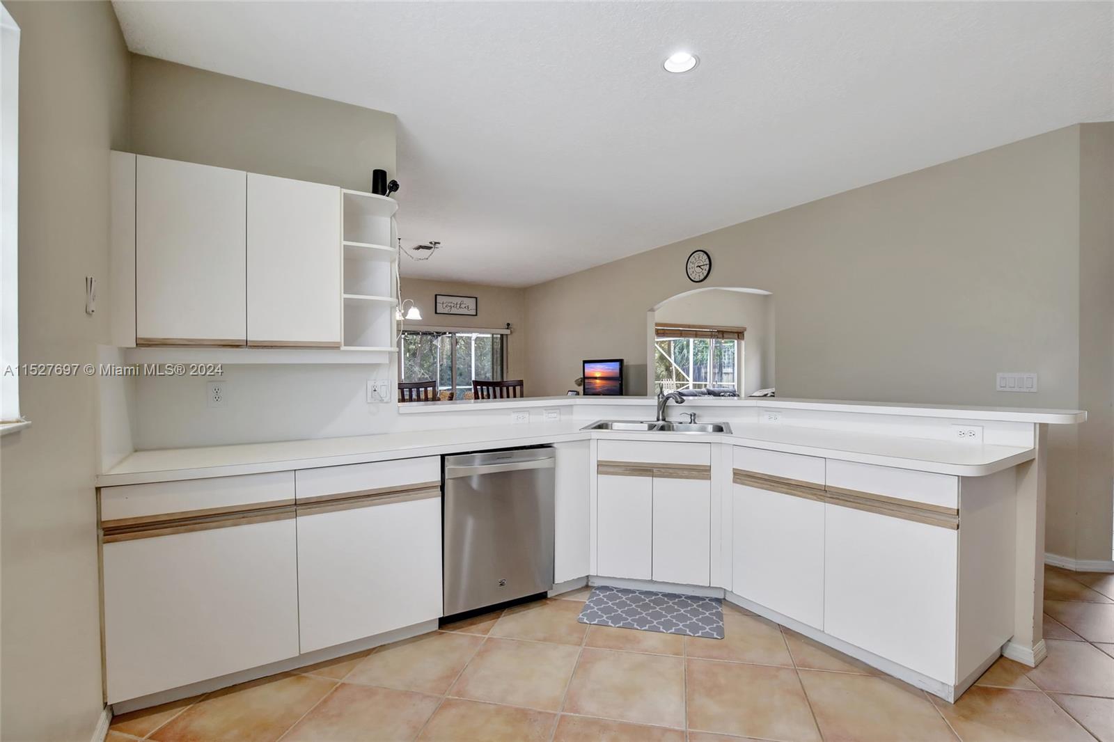 118 SW 206th Ave