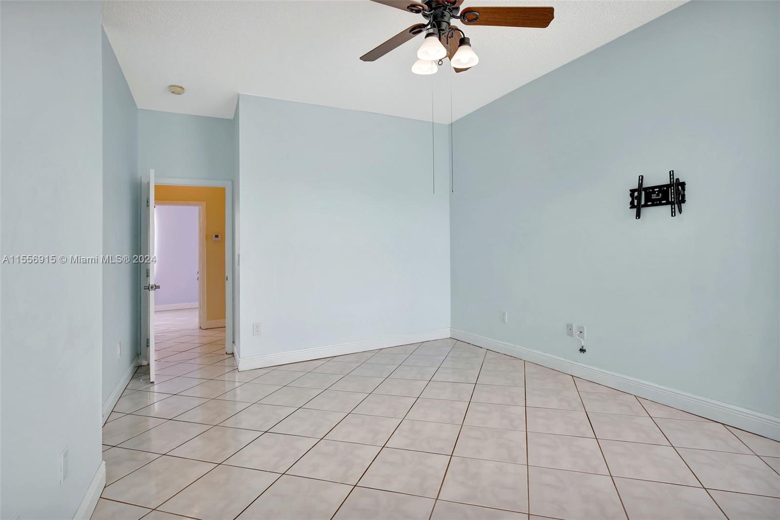 693 NW 151st Ave