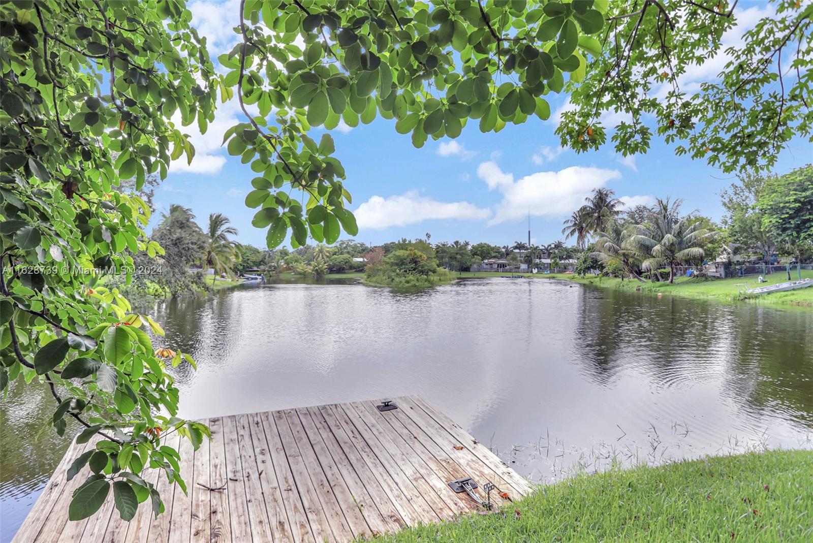 1101 NW 43rd Ave