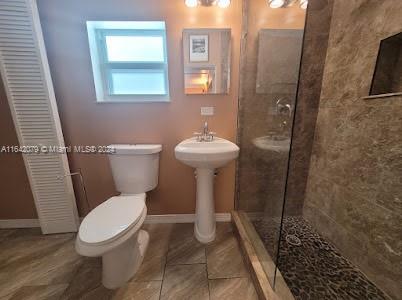 2508 Bay Dr # 11