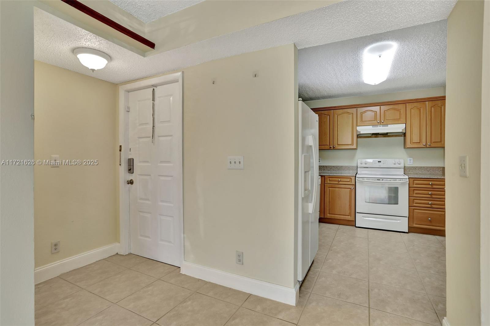 12001 Royal Palm Blvd # 1M
