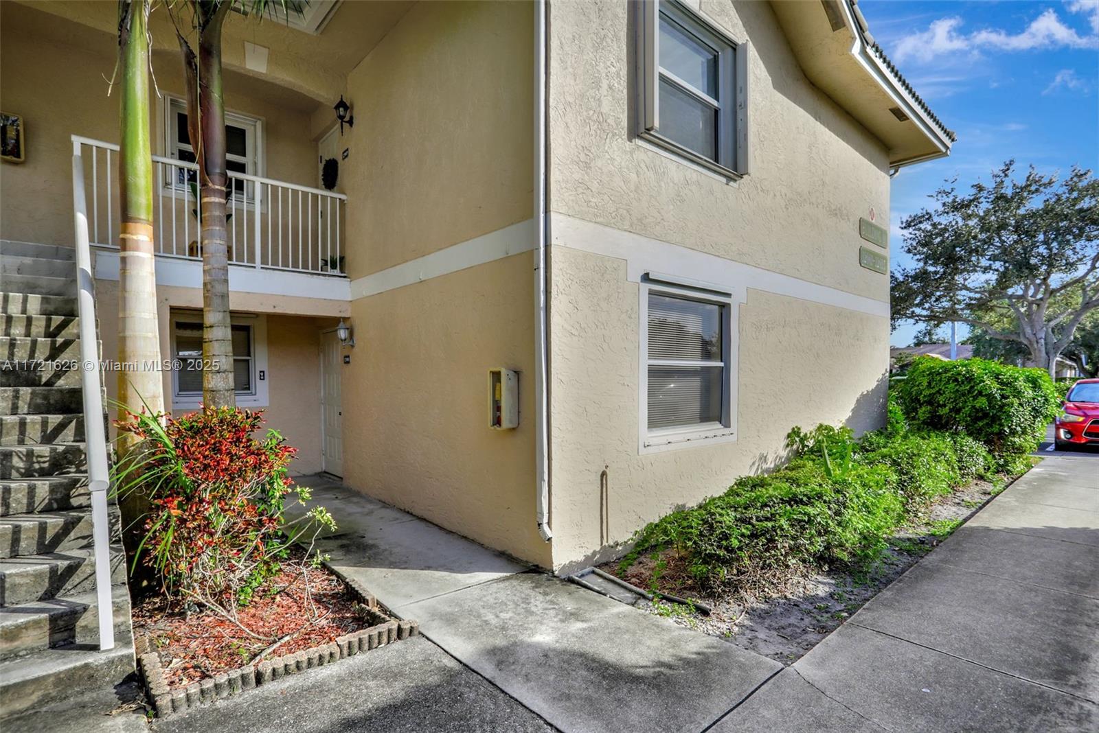12001 Royal Palm Blvd # 1M