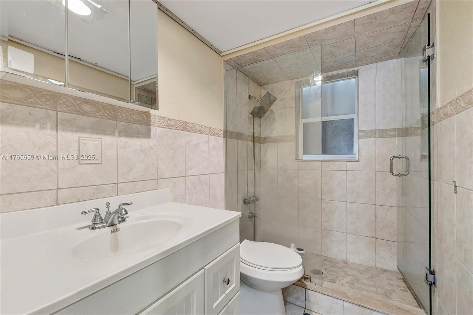 2200 Diana Dr # 111