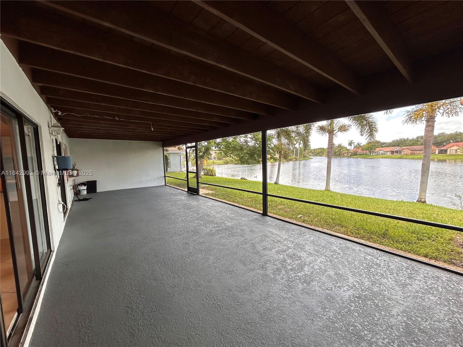 1048 NW 99th Ave