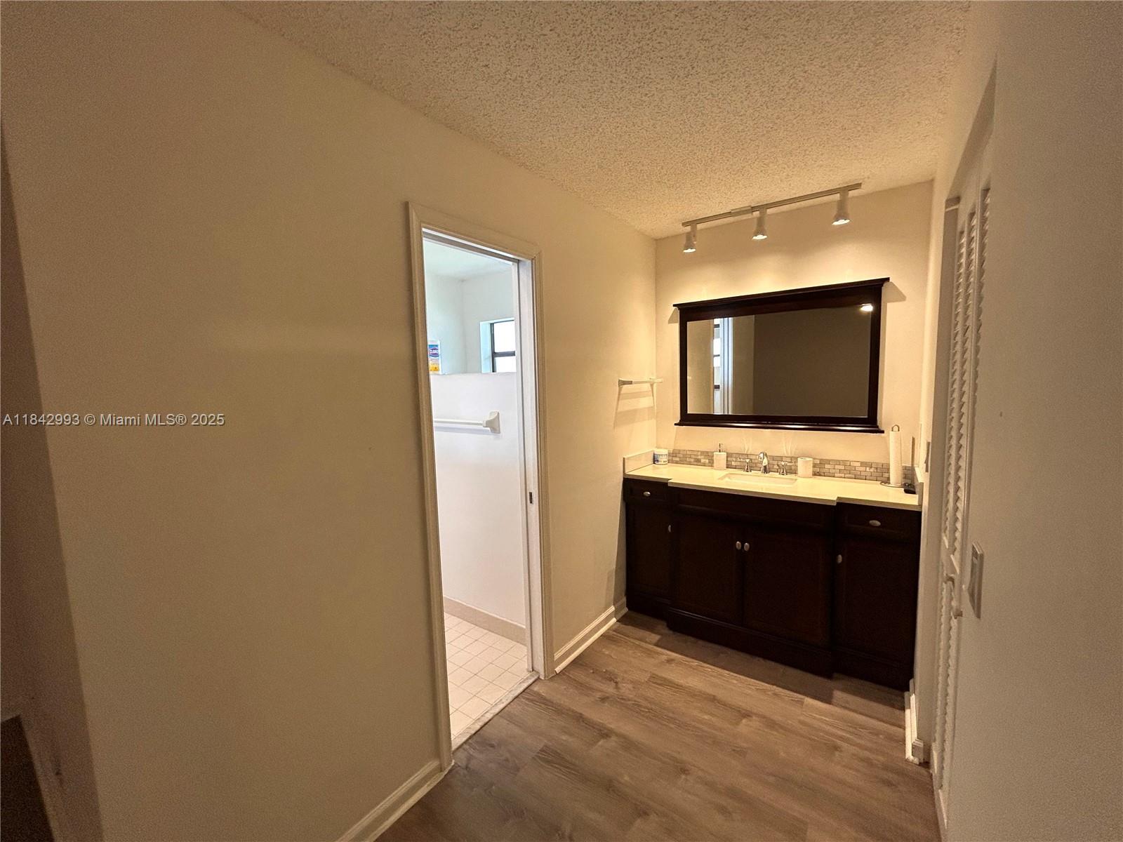 1048 NW 99th Ave