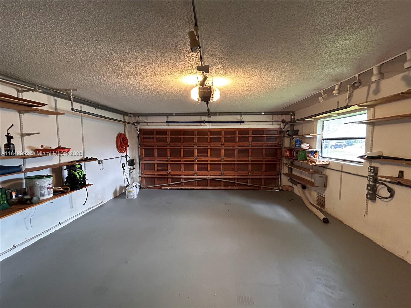 1048 NW 99th Ave