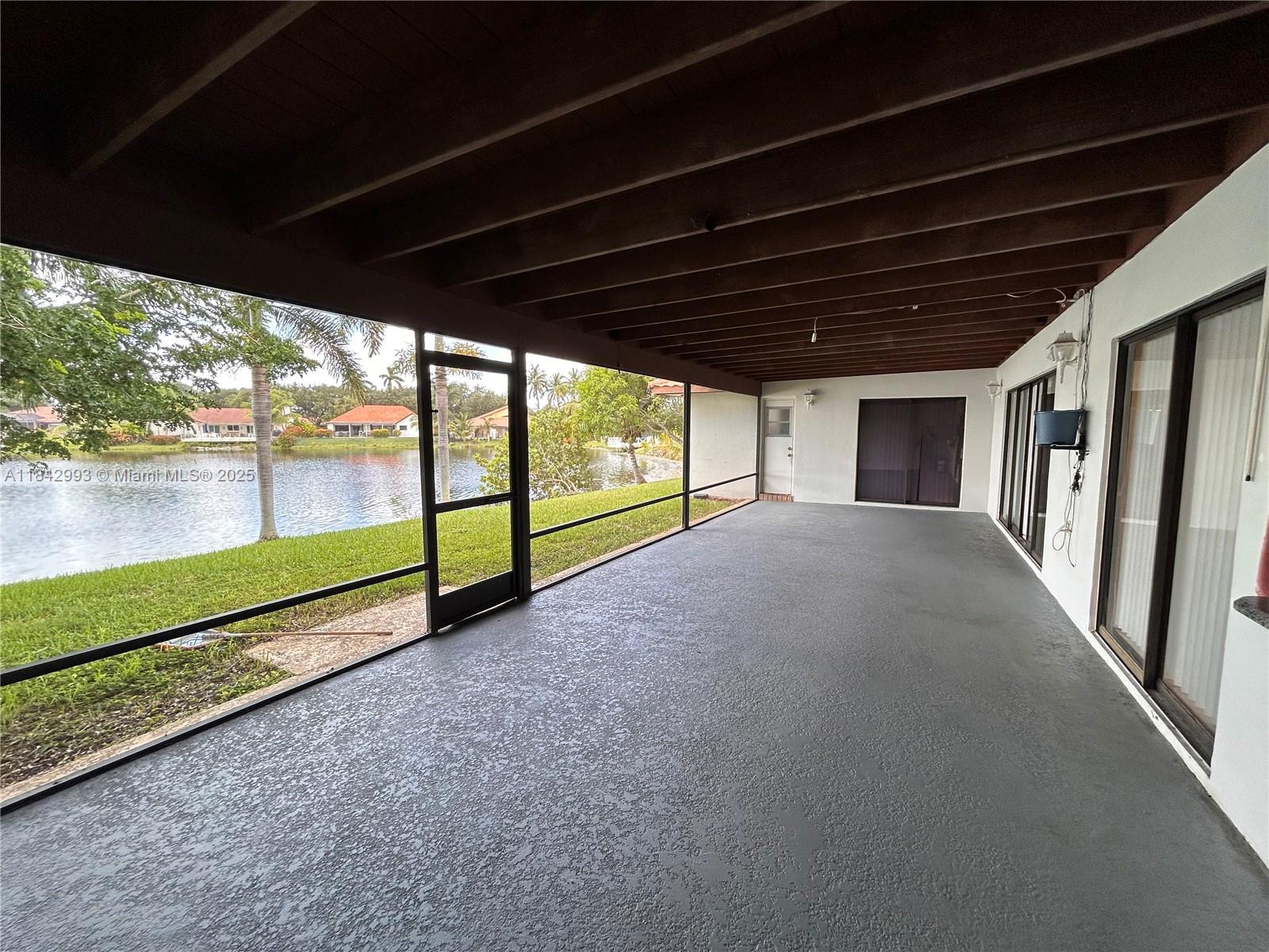 1048 NW 99th Ave