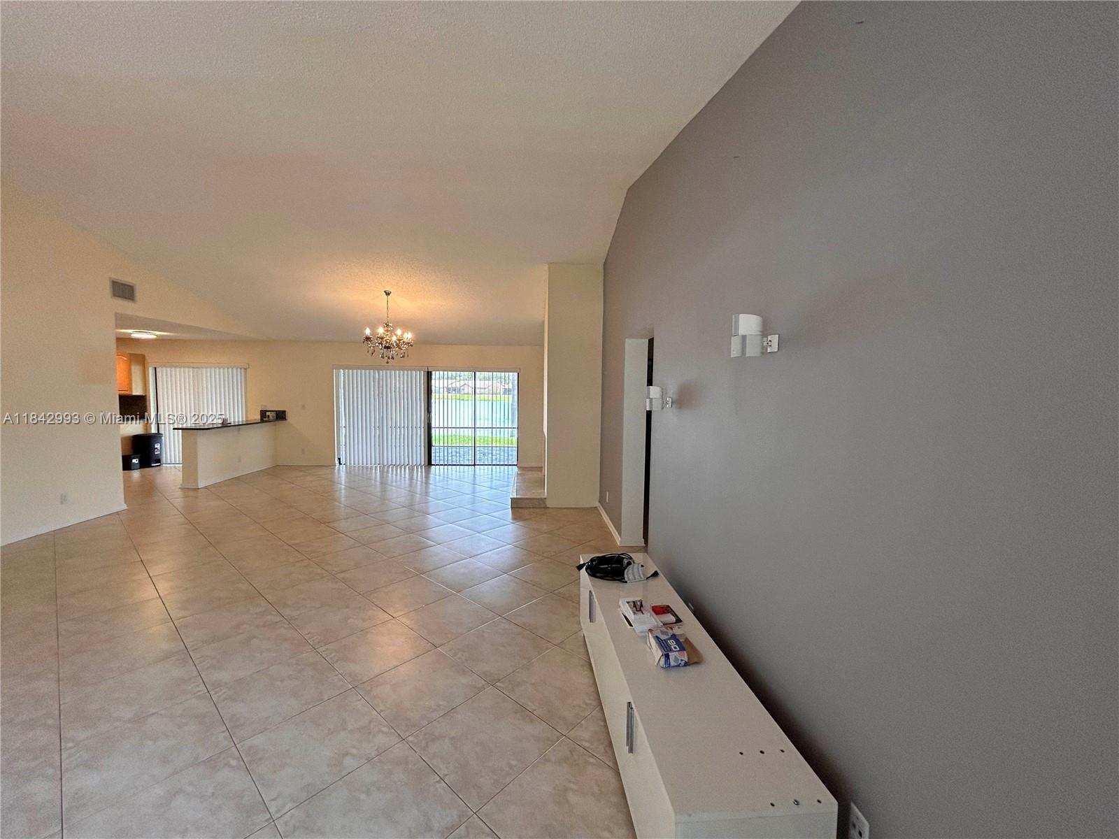 1048 NW 99th Ave