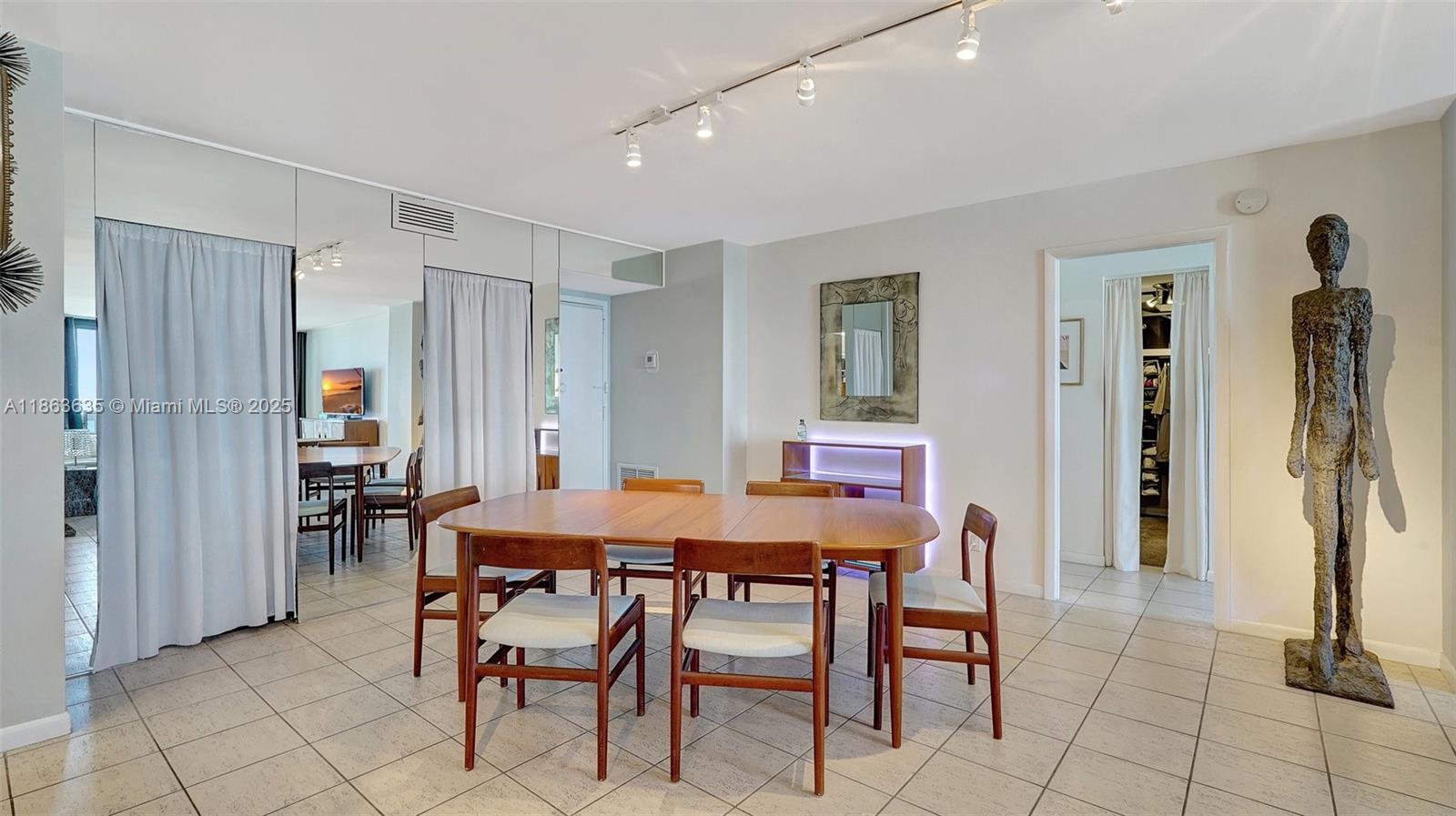 1500 S Ocean Dr # 12H