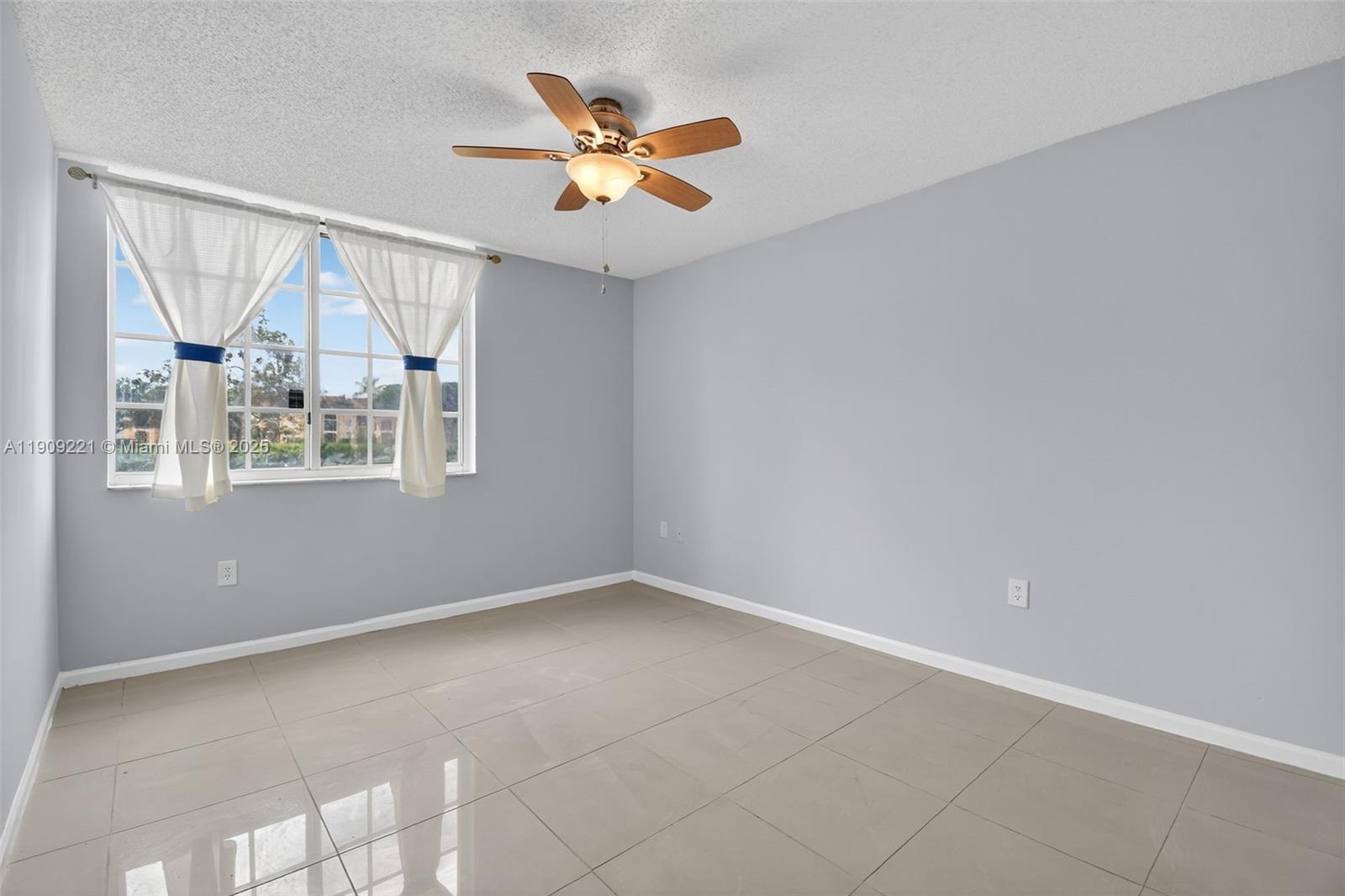 2123 Renaissance Blvd # 104