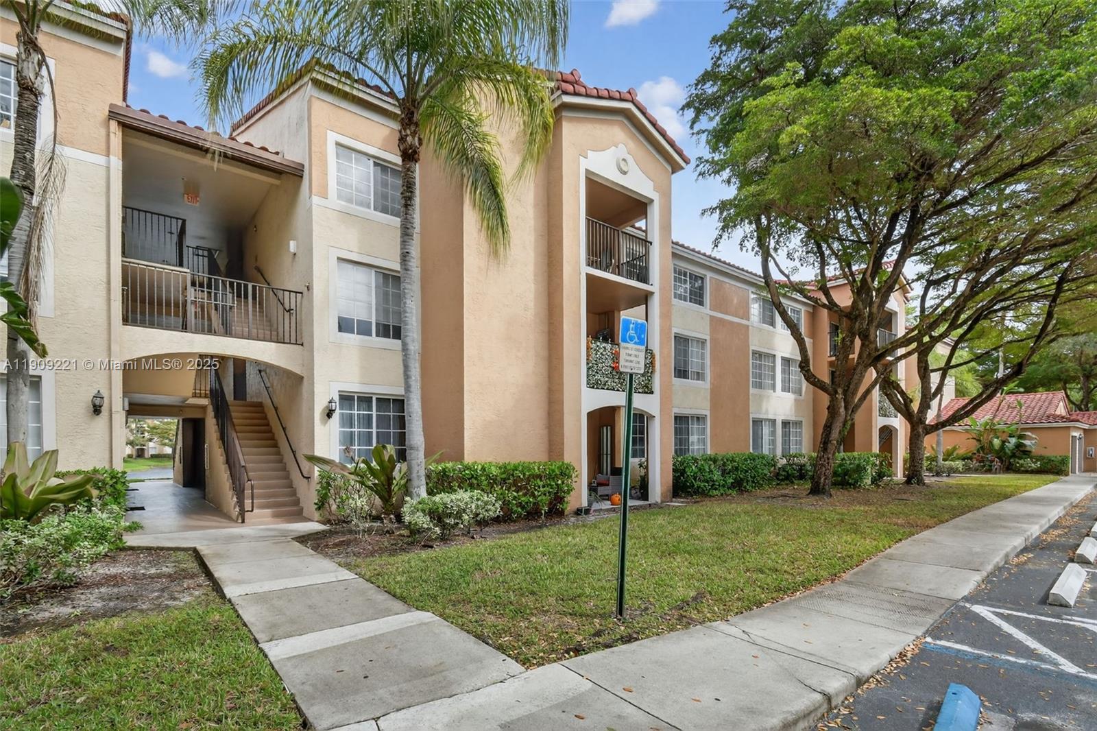 2123 Renaissance Blvd # 104