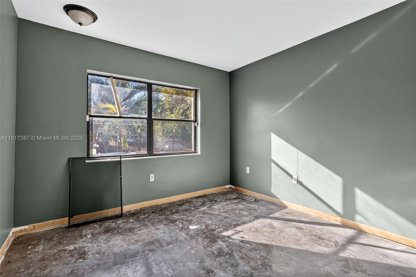 11053 SW 113th Pl