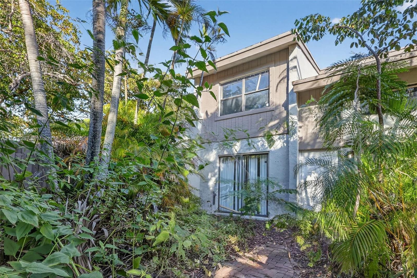 11053 SW 113th Pl