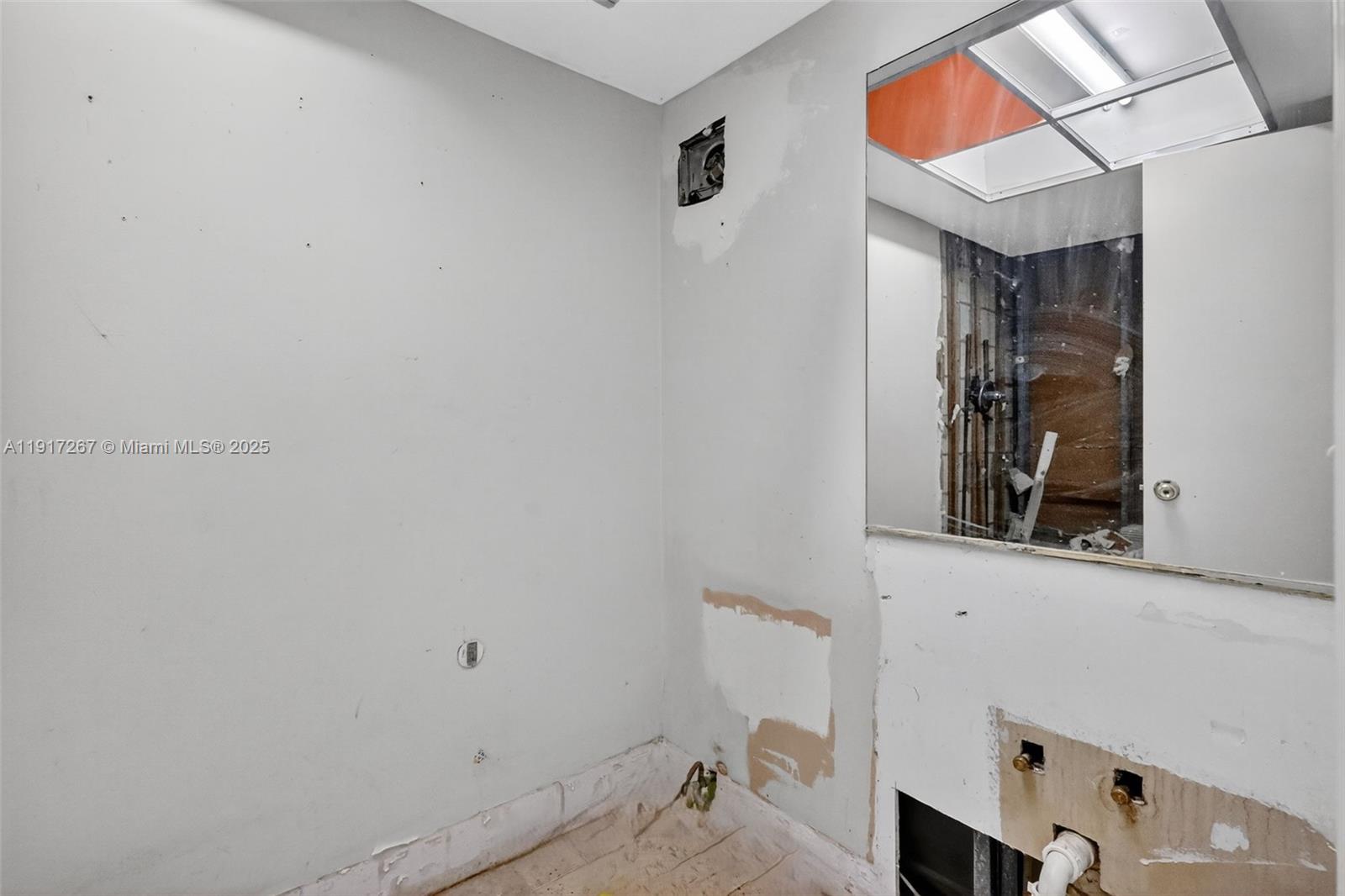 11053 SW 113th Pl