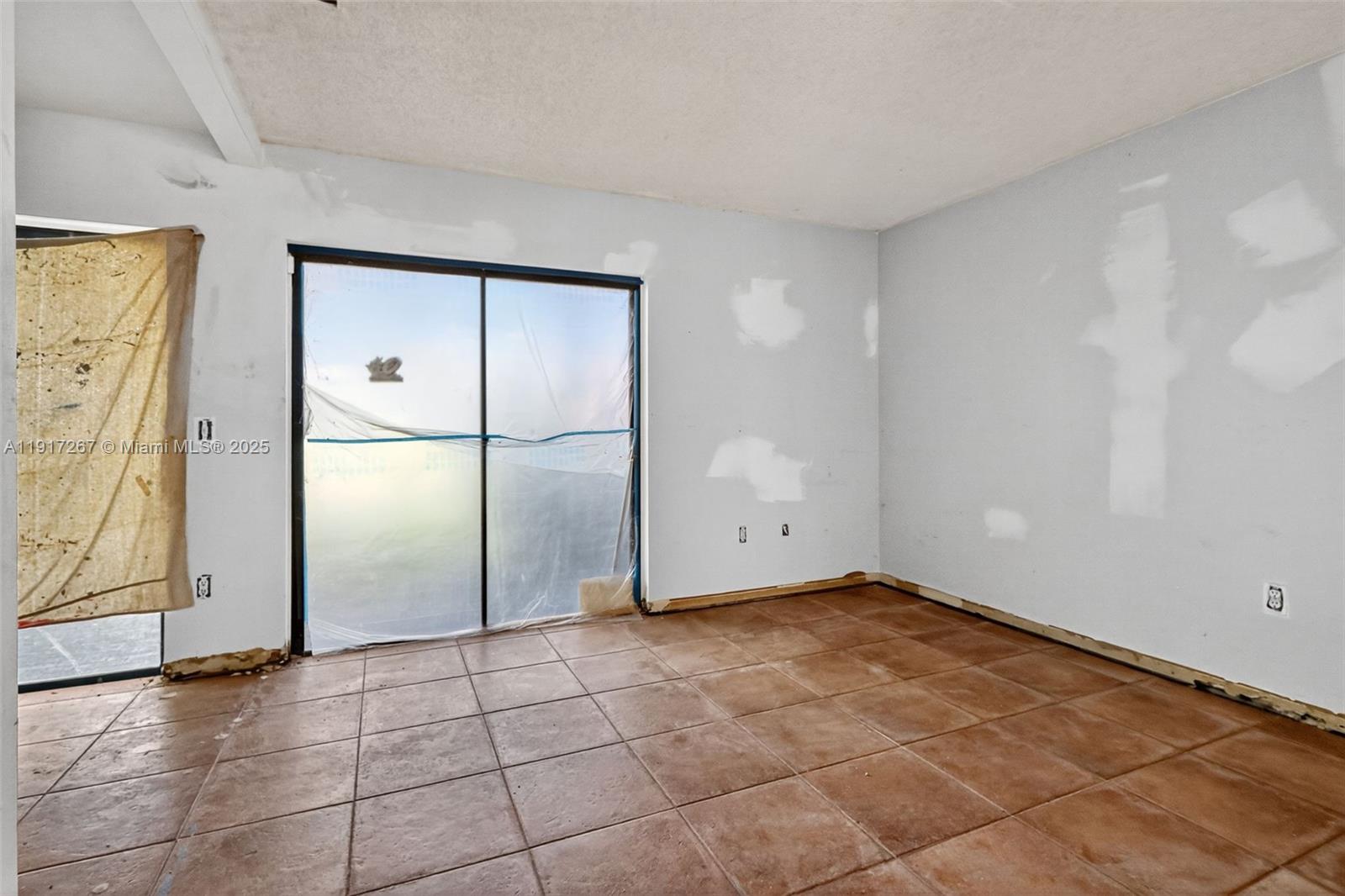 11053 SW 113th Pl