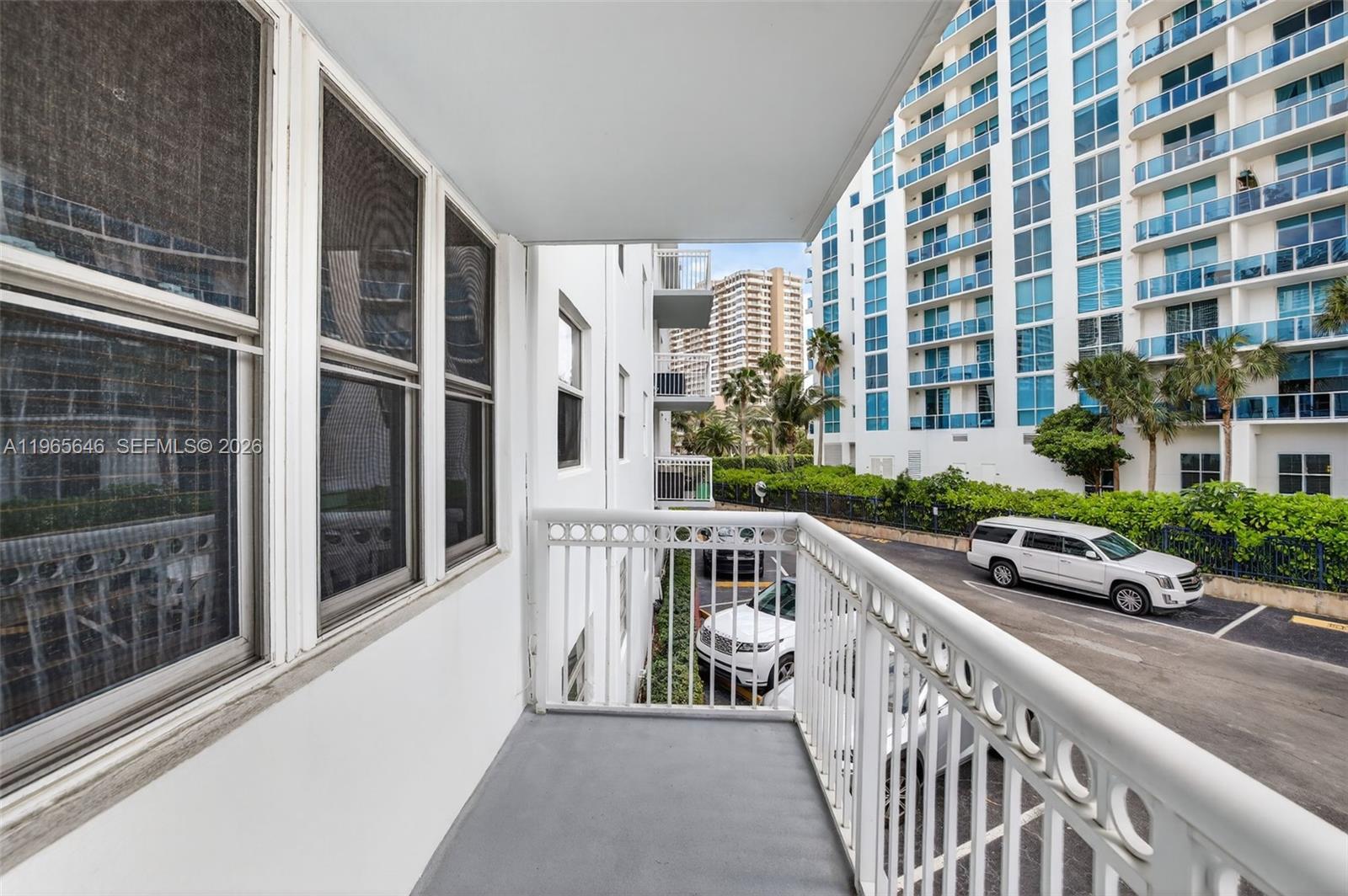 1913 S Ocean Dr # 209