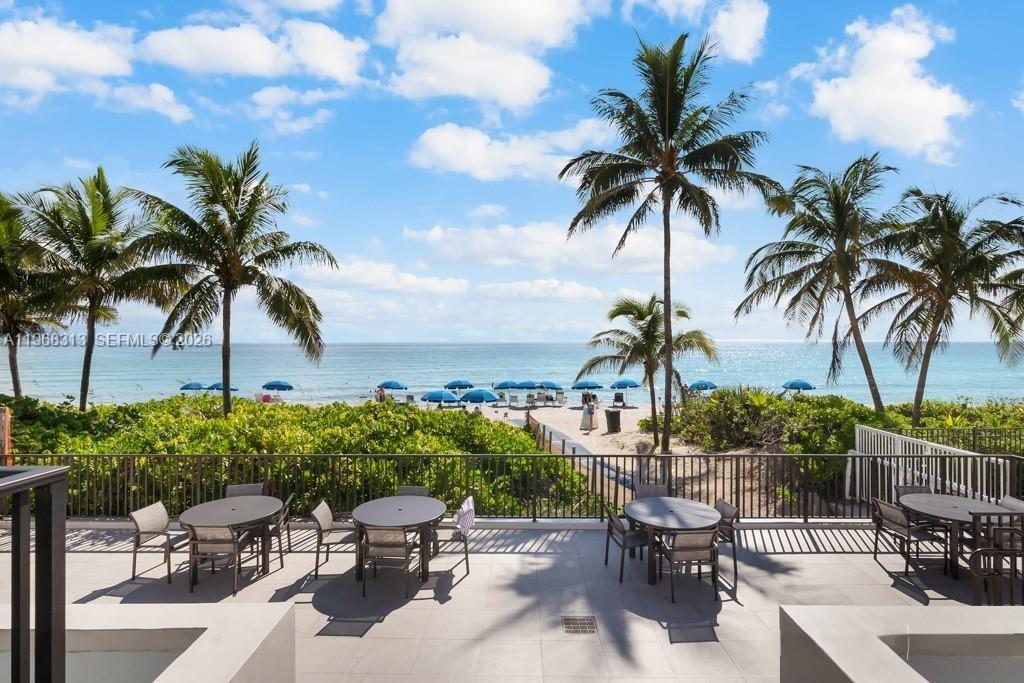 1980 S Ocean Dr # 21E