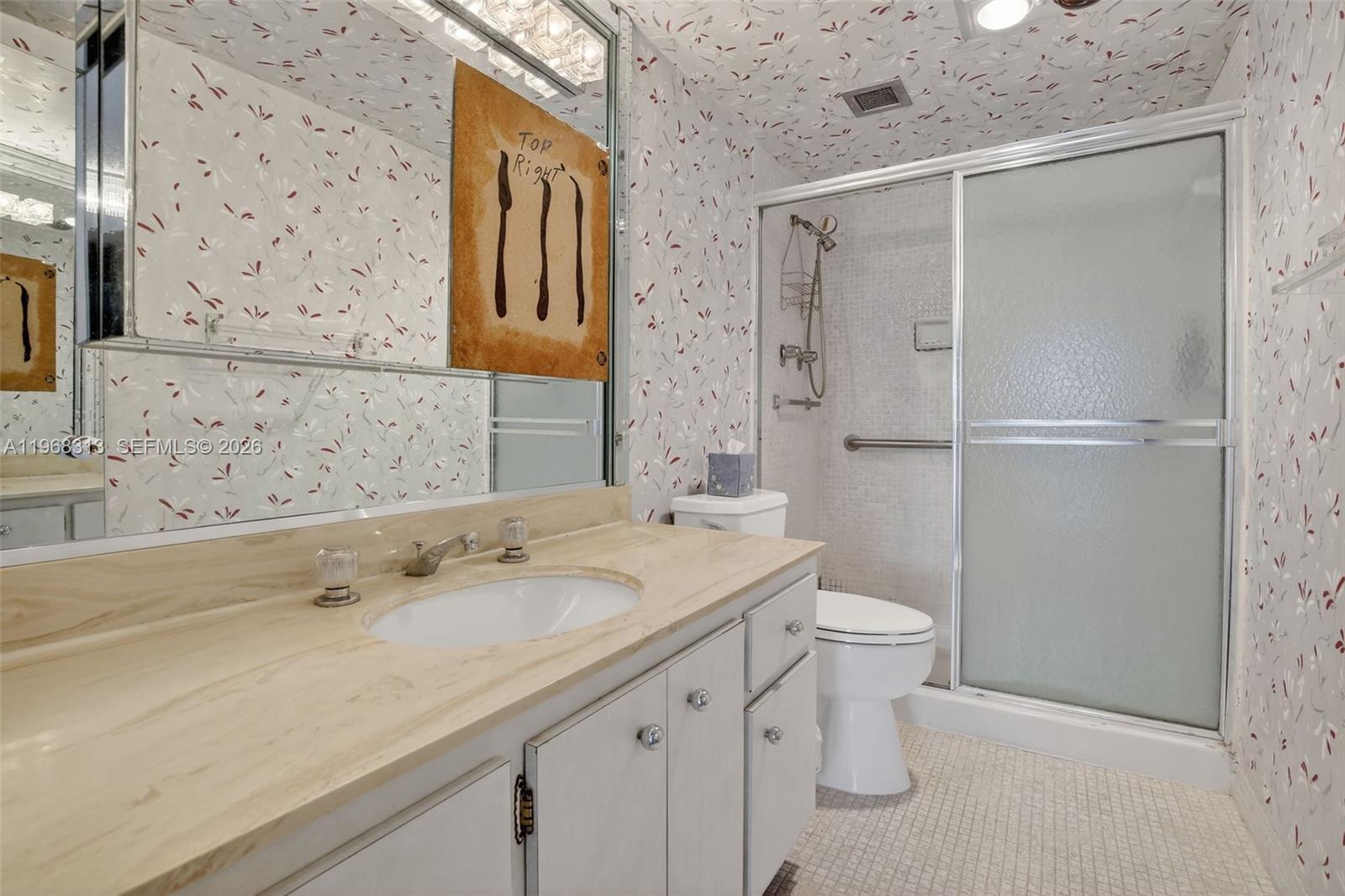 1980 S Ocean Dr # 21E