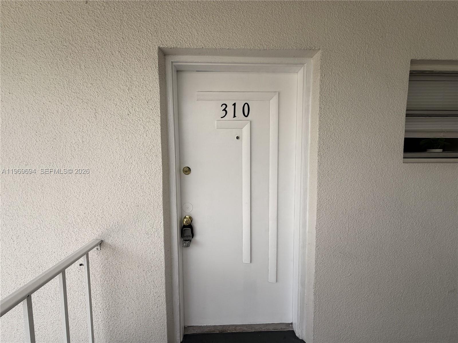 4255 N University Dr # 310