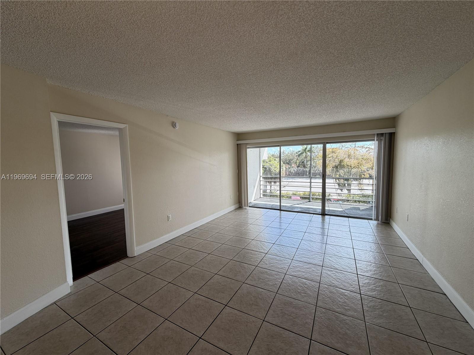 4255 N University Dr # 310