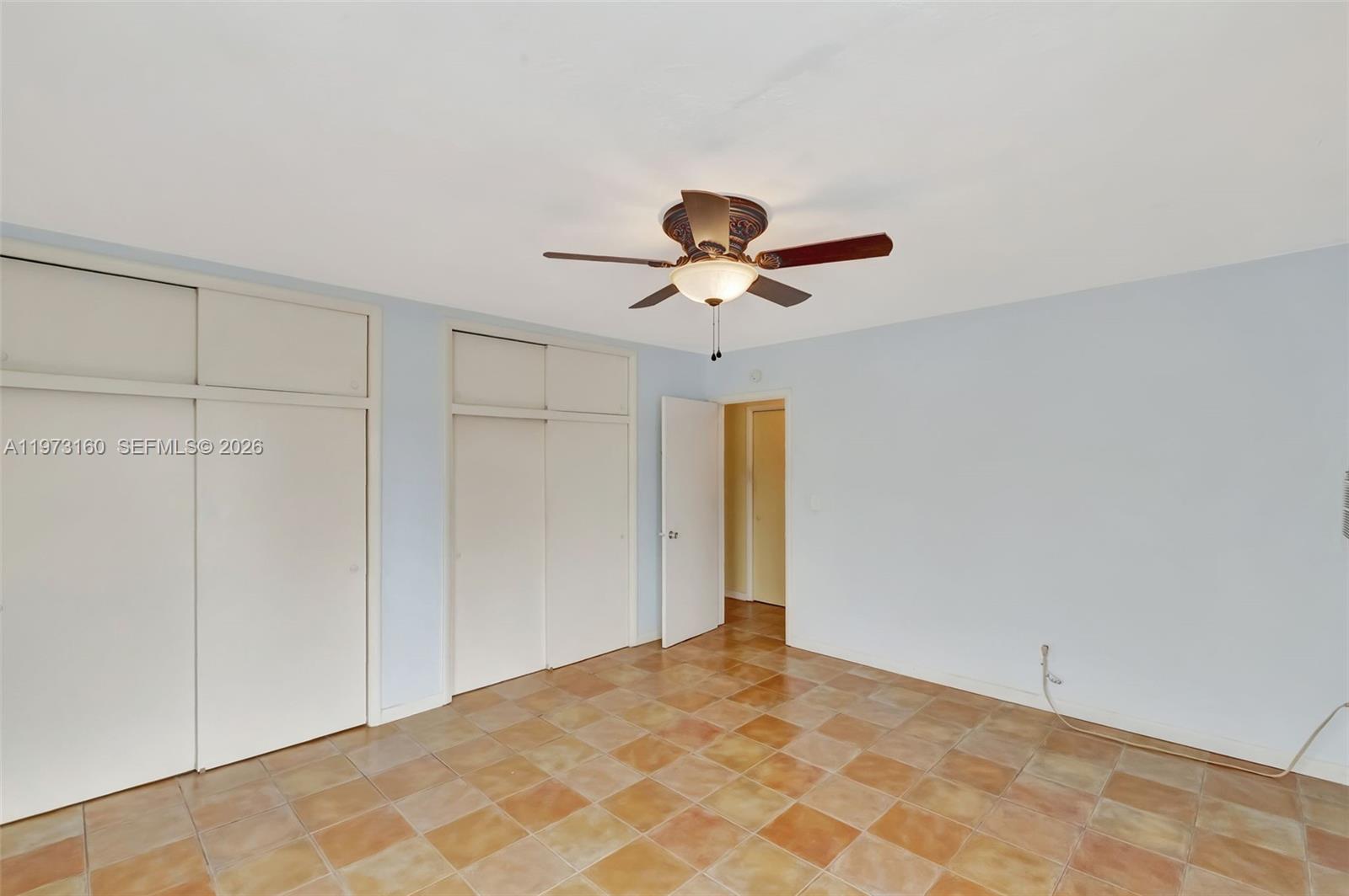 350 Collins Ave # 306