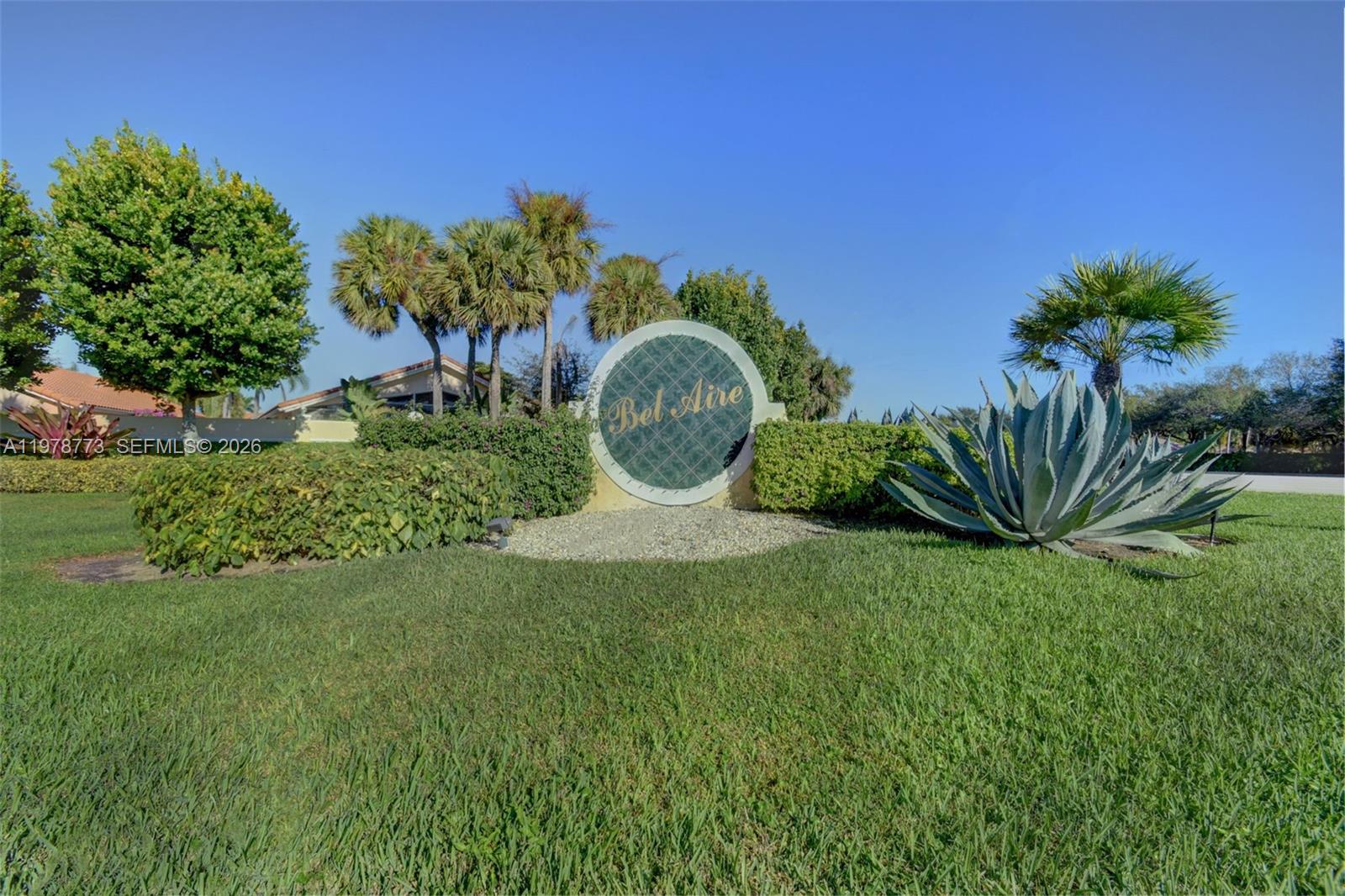 5244 Bodega Pl
