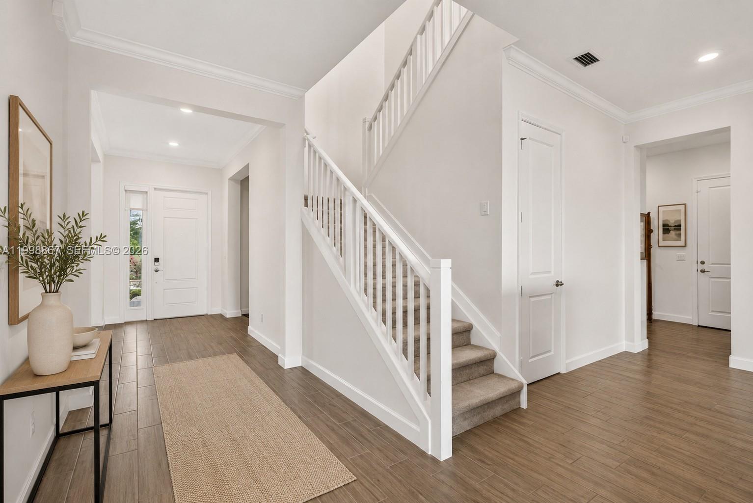 769 Hookline Cir