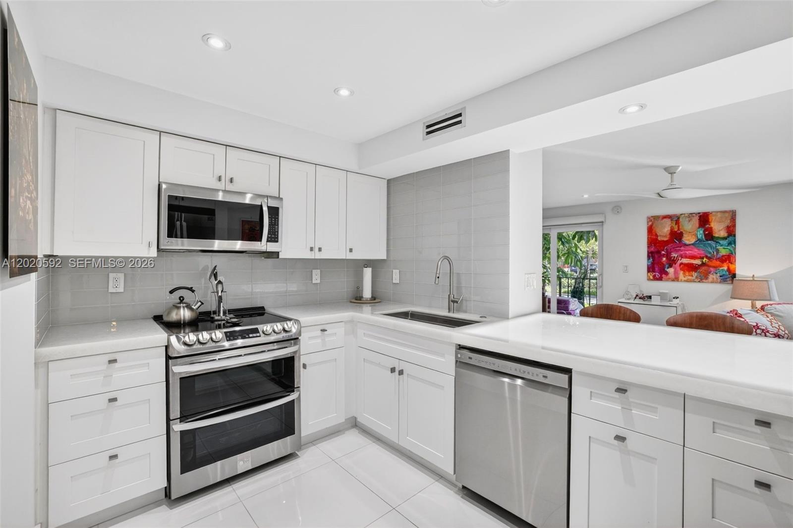 3909 N Ocean Blvd # 107