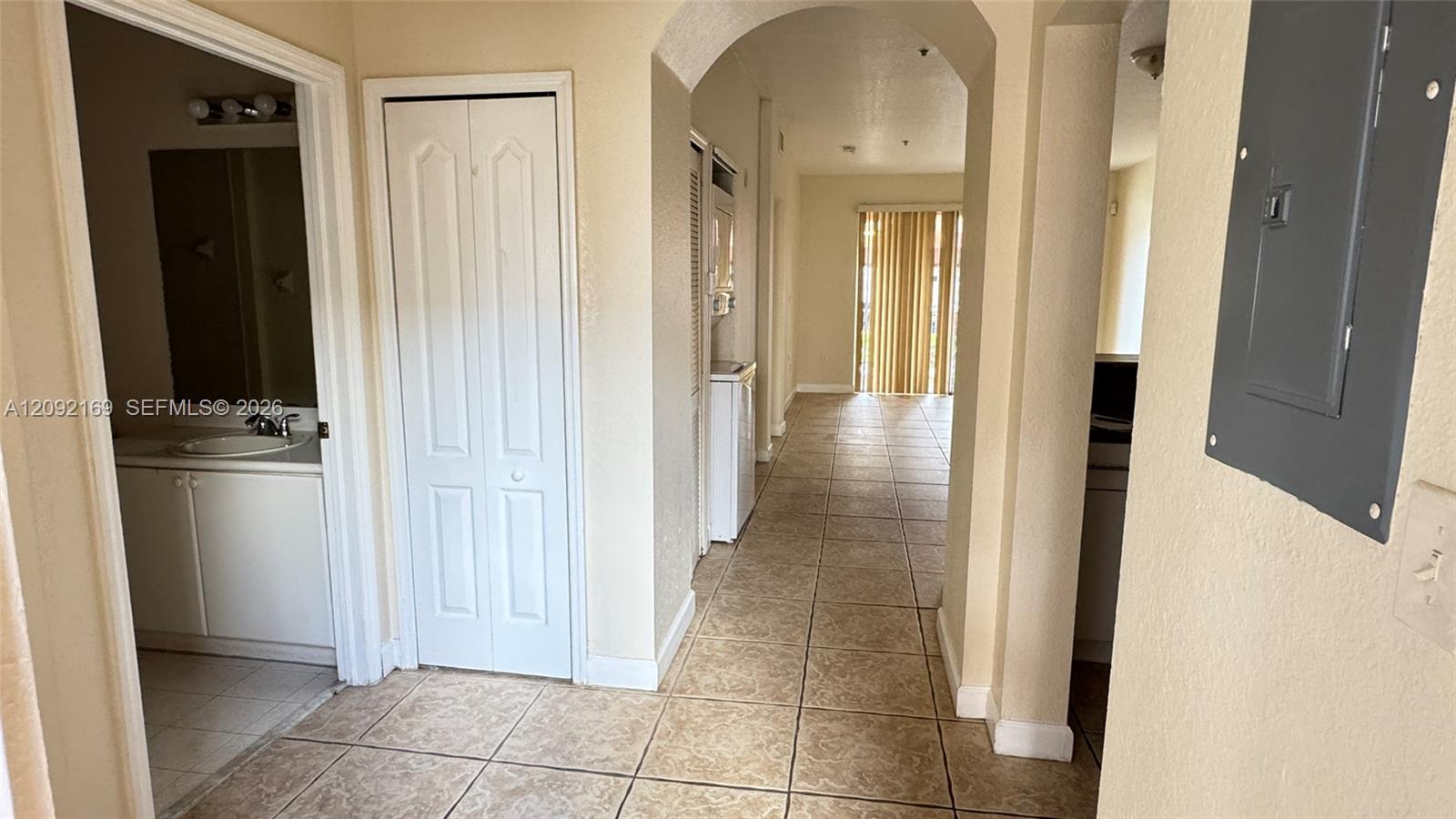 17650 NW 73rd Ave # 18 Unit: 104-18