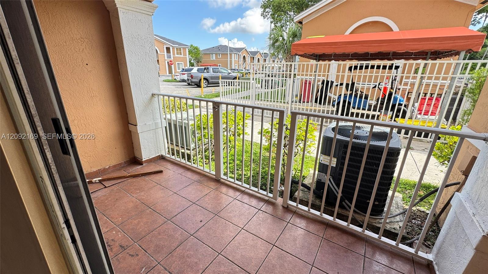 17650 NW 73rd Ave # 18 Unit: 104-18