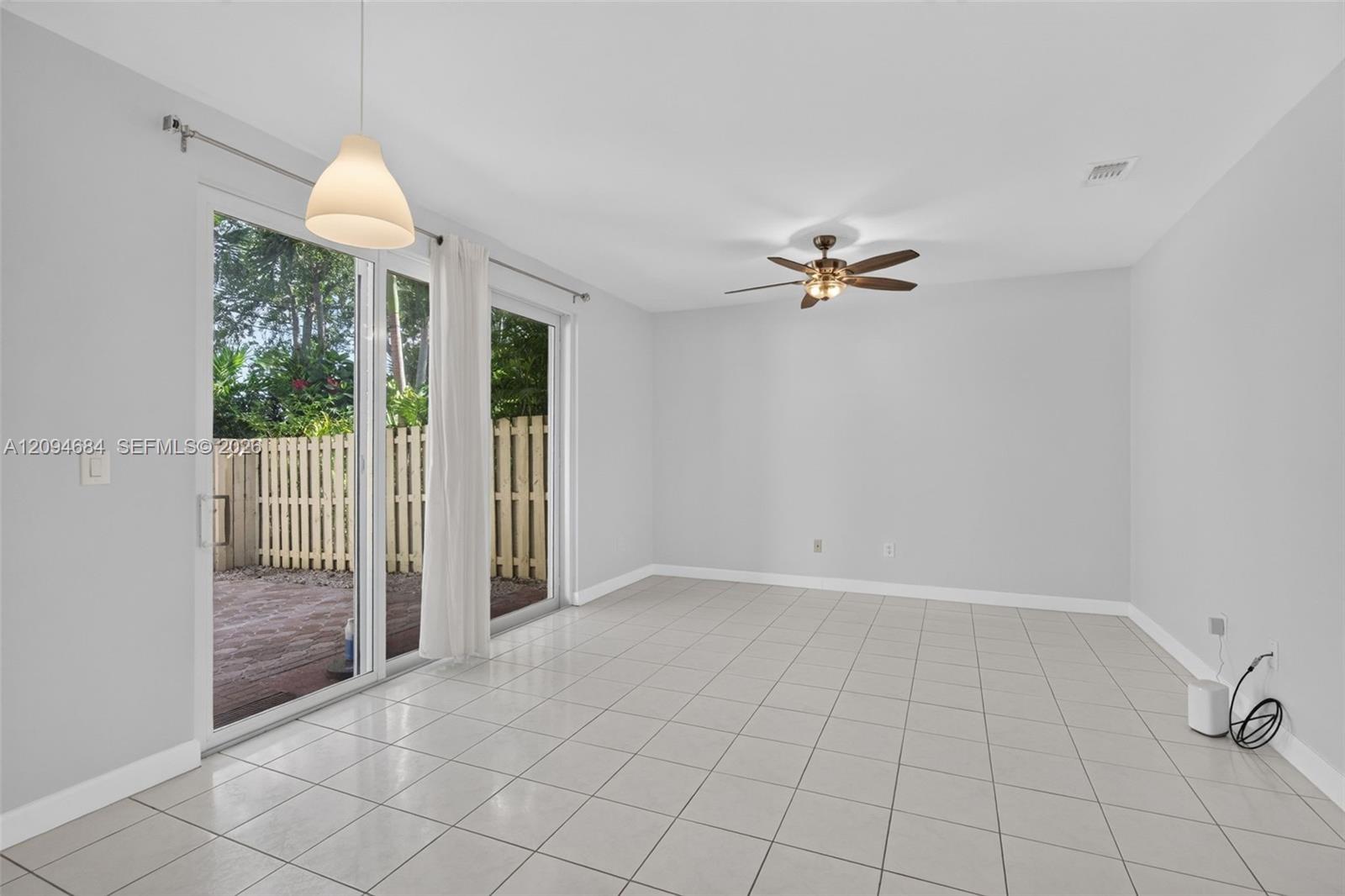16107 NW 24th St