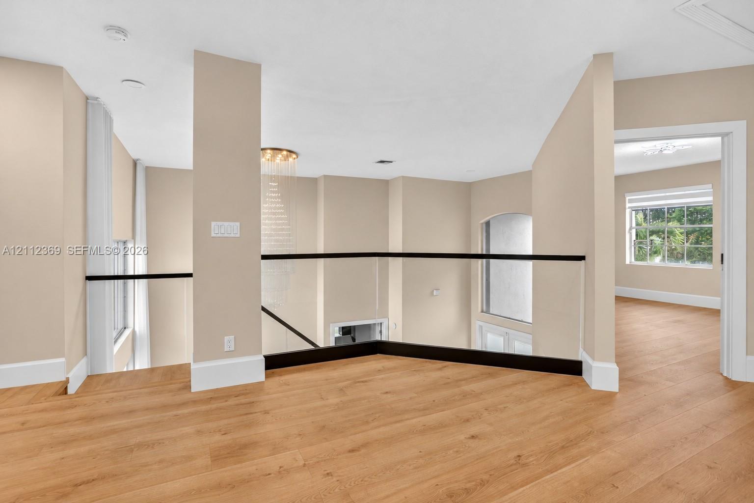 4953 Kensington Cir