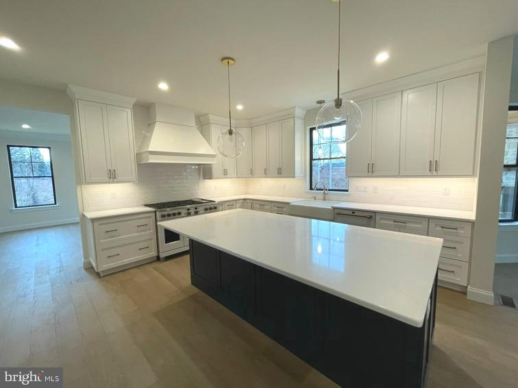 1207 E BUTLER PIKE