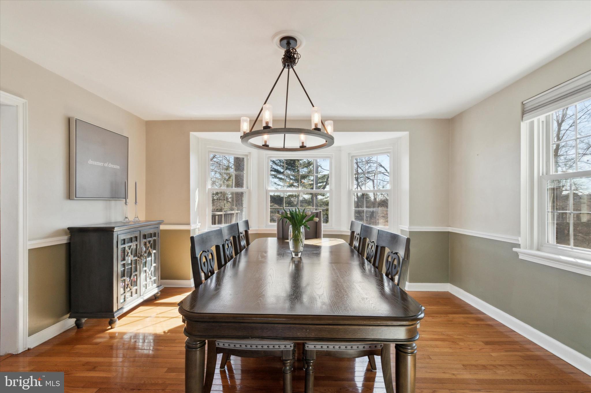 1523 EDGE HILL ROAD