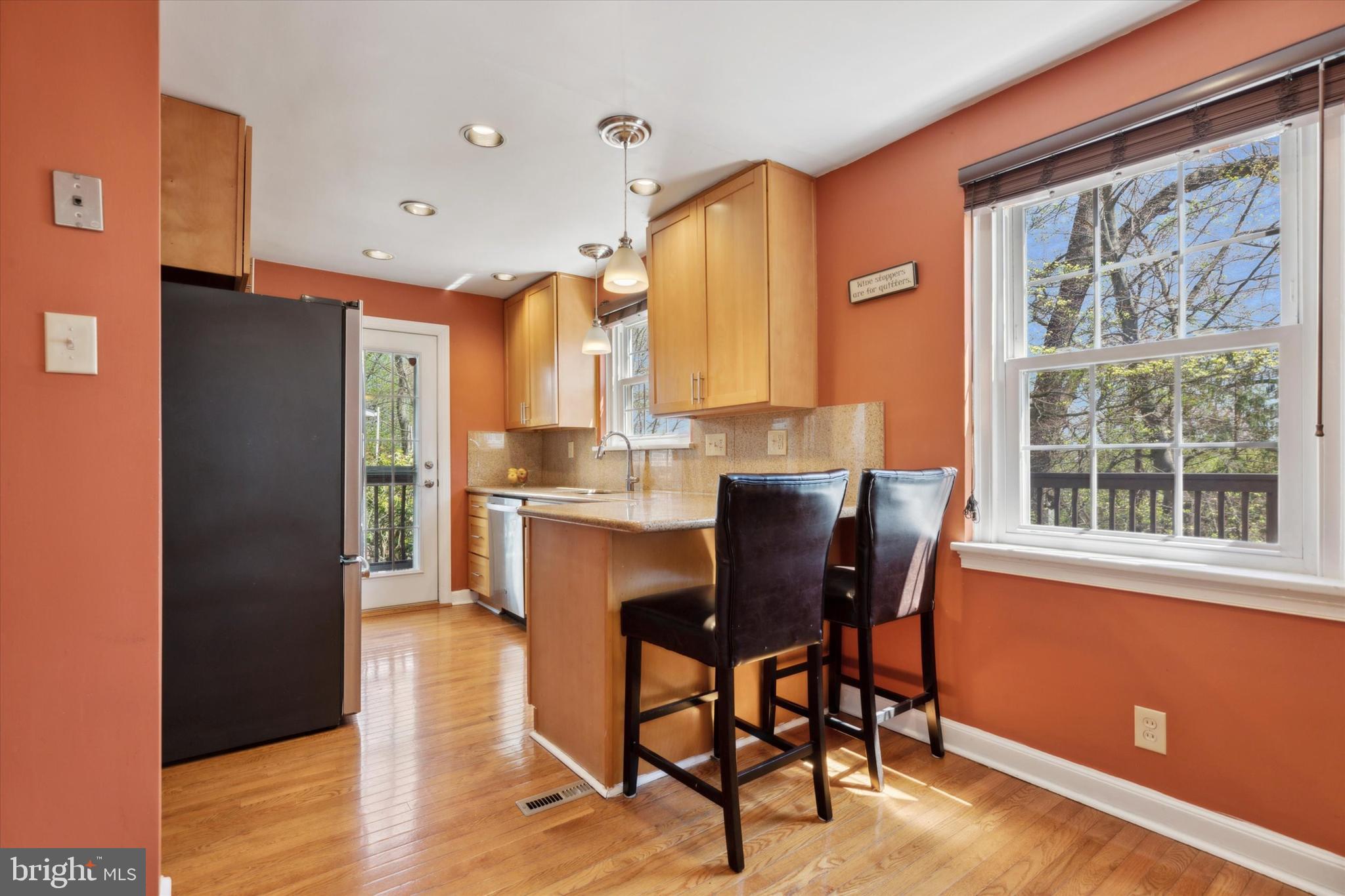 1523 EDGE HILL ROAD